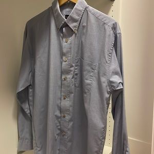 VAN HEUSEN DRESS SHIRT NEW